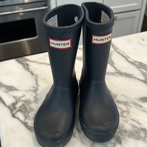 Hunter Boots- Navy- Size 7 UK/ 8 US